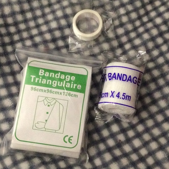 Red First Aid Kit Pouch - Picture 5 of 6